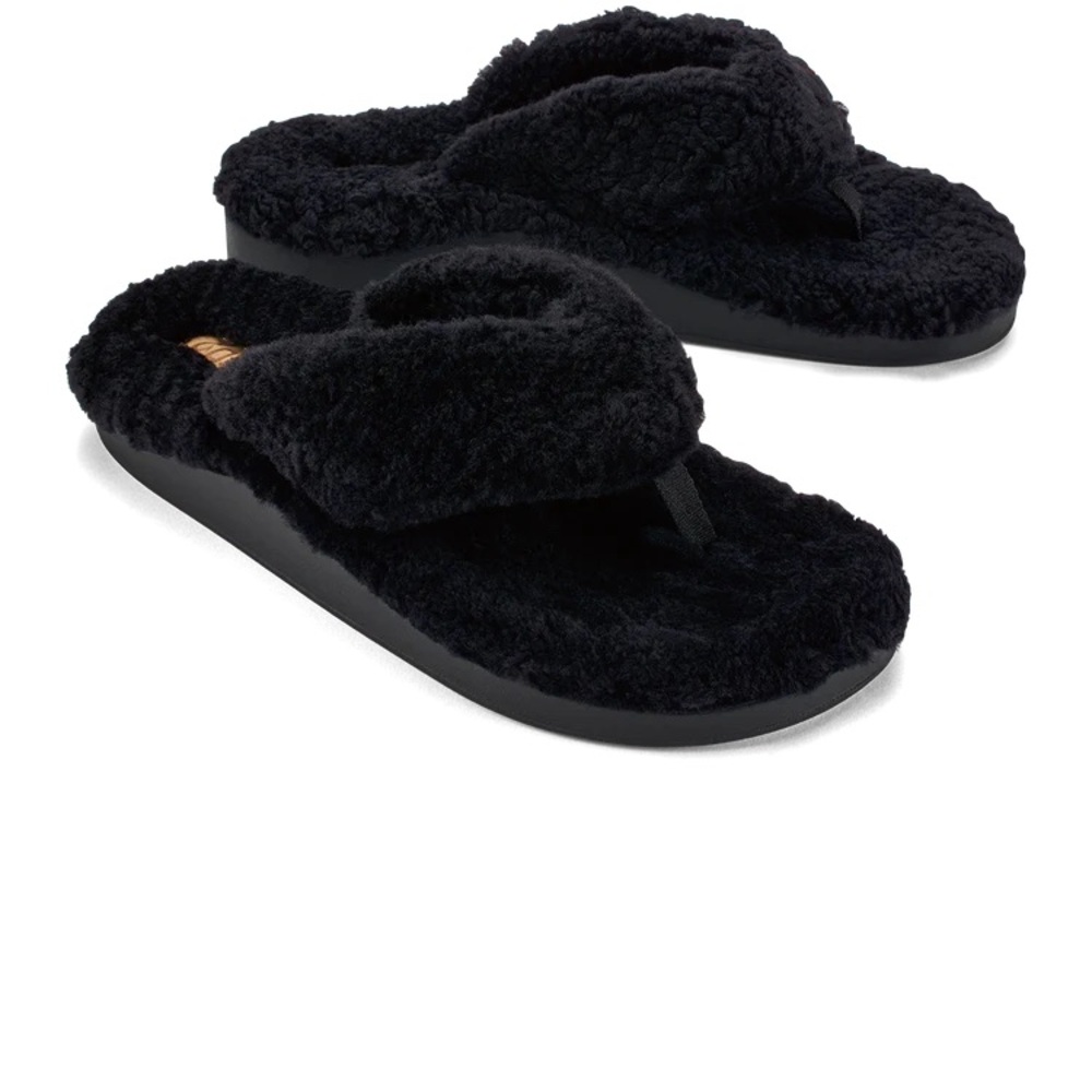 NWT OluKai Black Women's Slipper Sandals - Picture 3 of 7
